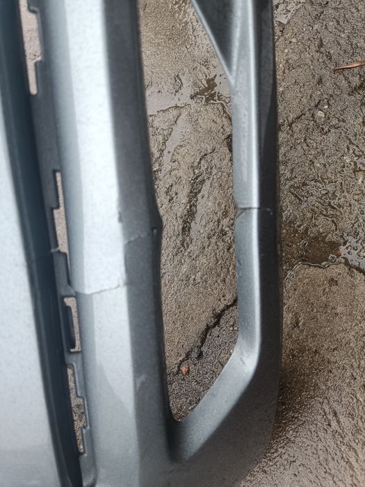 Volvo XC60 II 2 17- zderzak przedni przód skorupa poszycie orginał ład