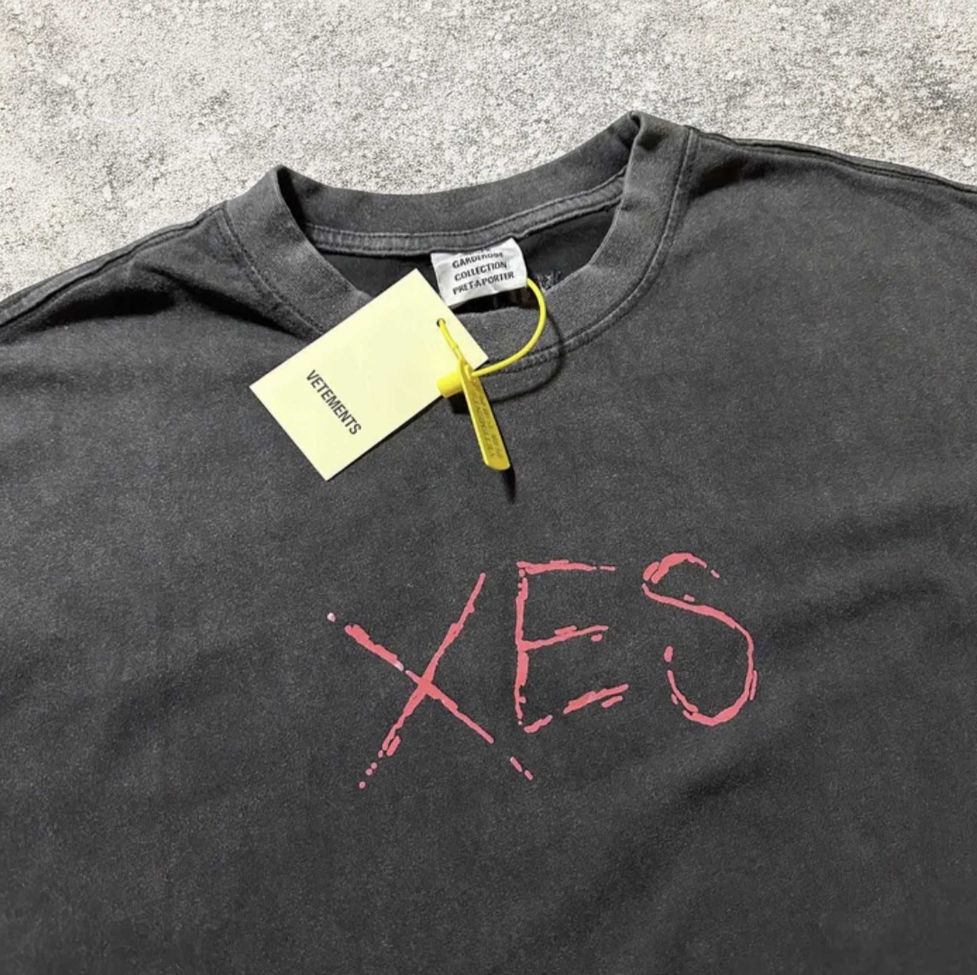 Футболка Vetements XES SEX