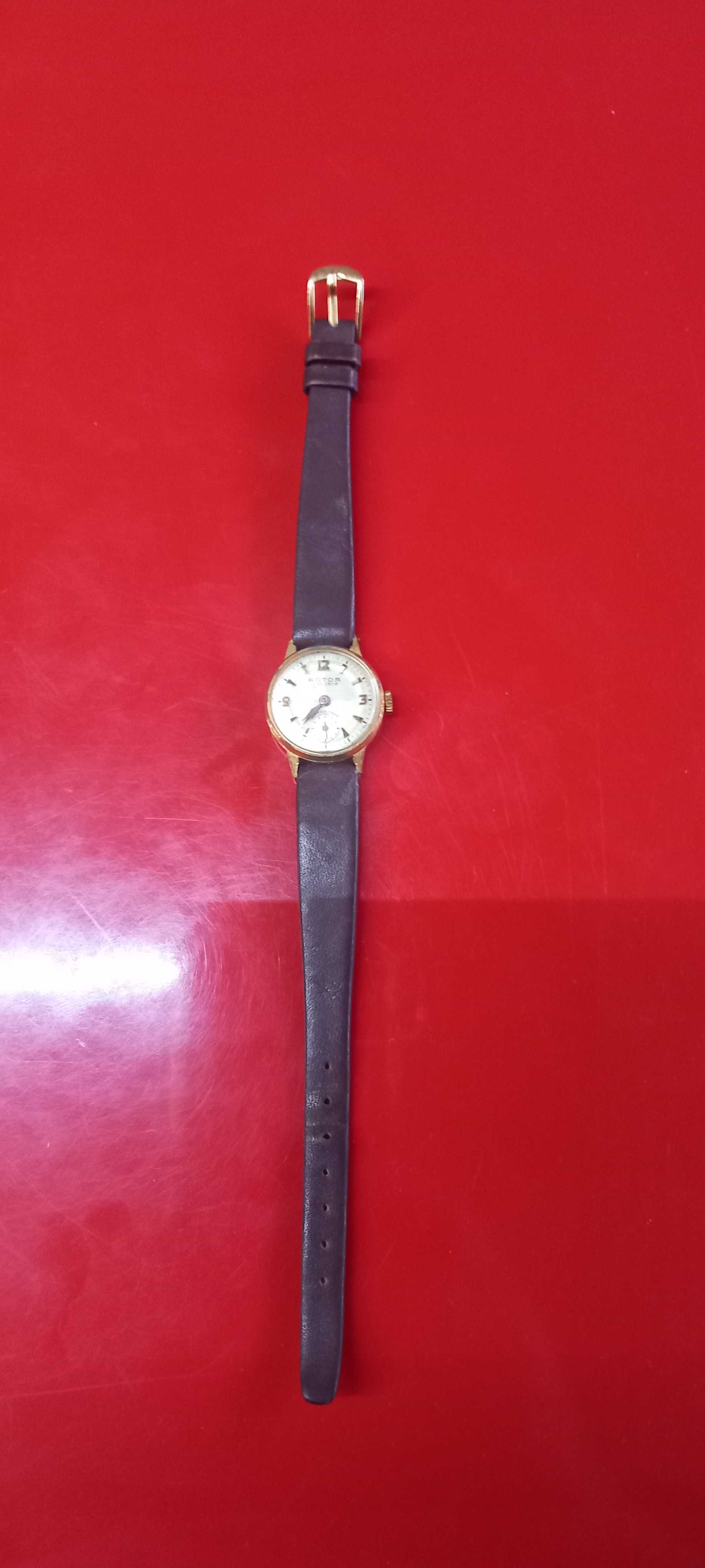 relogio senhora  rotor 17 ruby   corda vintage funciona bem