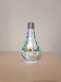 Lampa LED w kształcie Żarówki