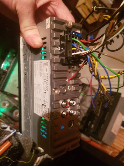 Автомагнитола с блютусом