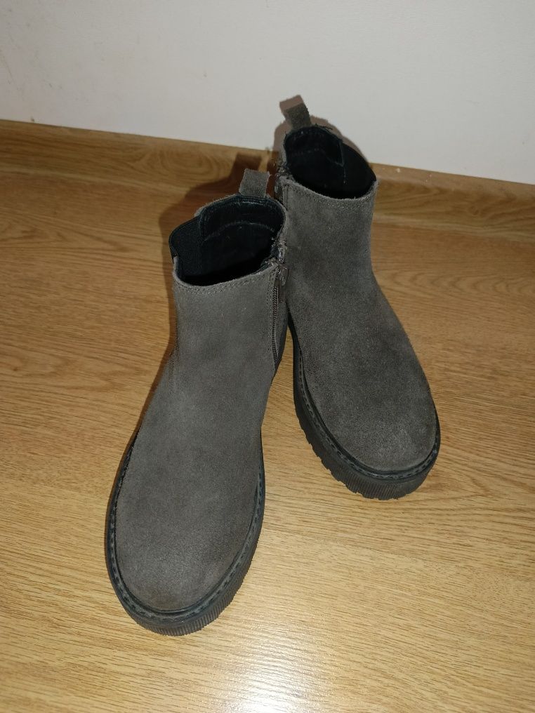 Чоботи ZARA, р.37