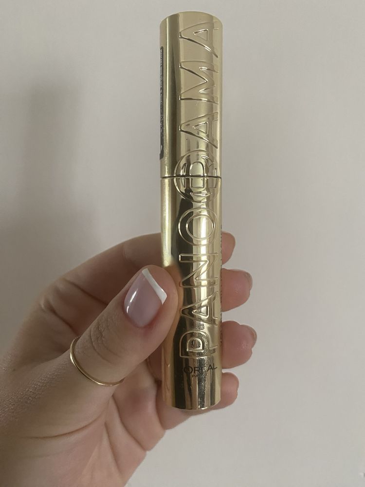 Tusz do rzęs Loreal Panorama Volume Million Lashes czarny