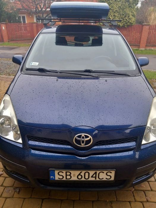 Toyota Corolla Verso Stan dobry, bardzo dobrze utrzymany