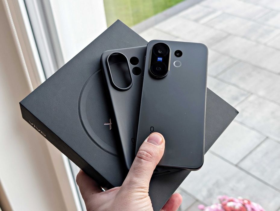 Vivo X200 FE 12/512GB, BEZ RAT, zestaw + ładowarka 90W, jak nowy !!