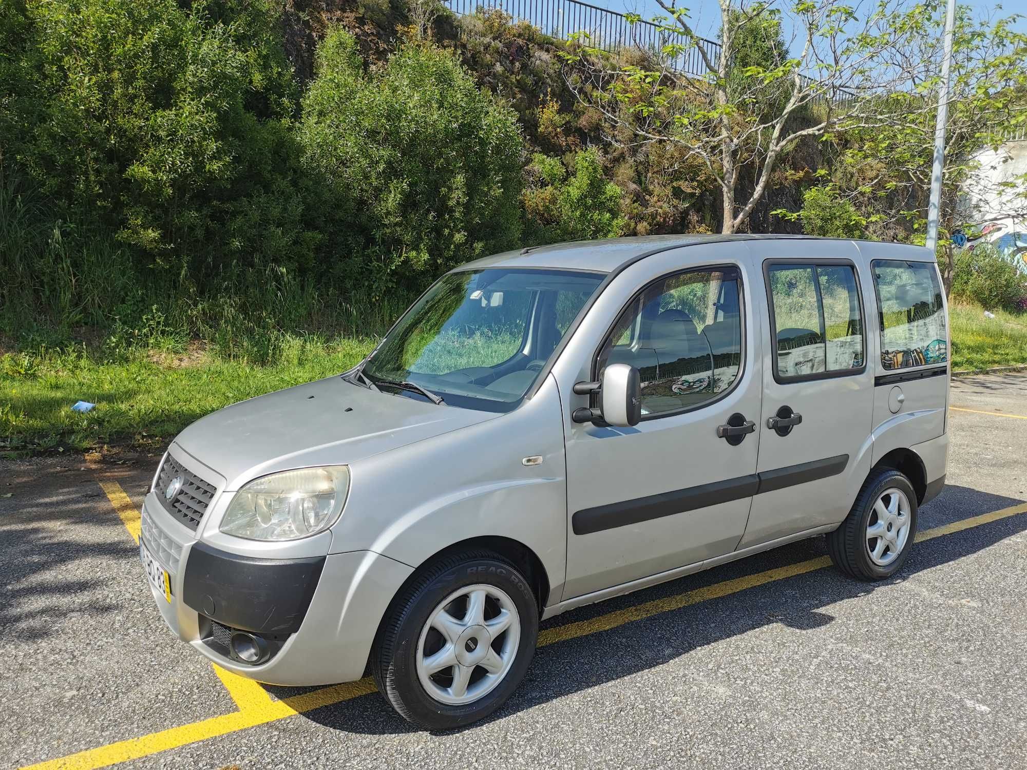 Fiat Doblo Multijet 7 lugares