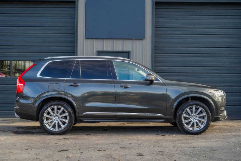 Volvo XC90      2018