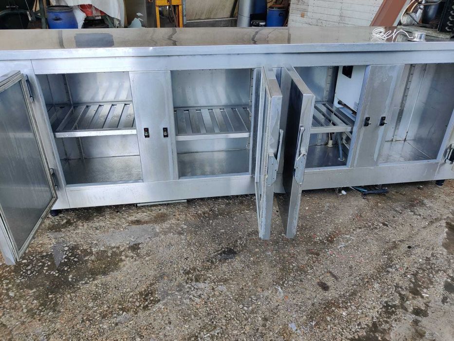 Vendo balcão frigorifico em Inox de 4 portas