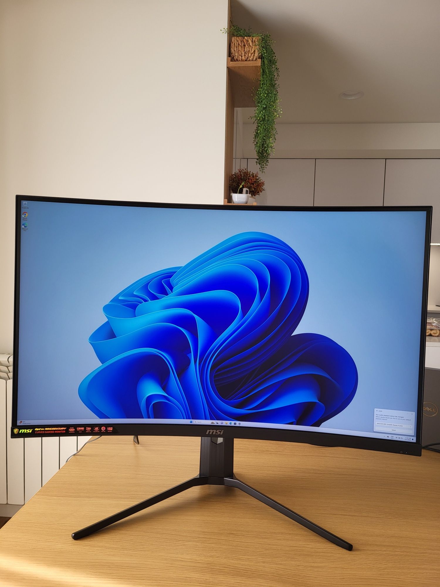 Monitor 32" 4k curvo MSI MAG321CURV