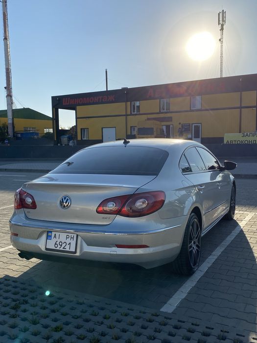 Фольцваген СС 2.0 FSI 2011 рік