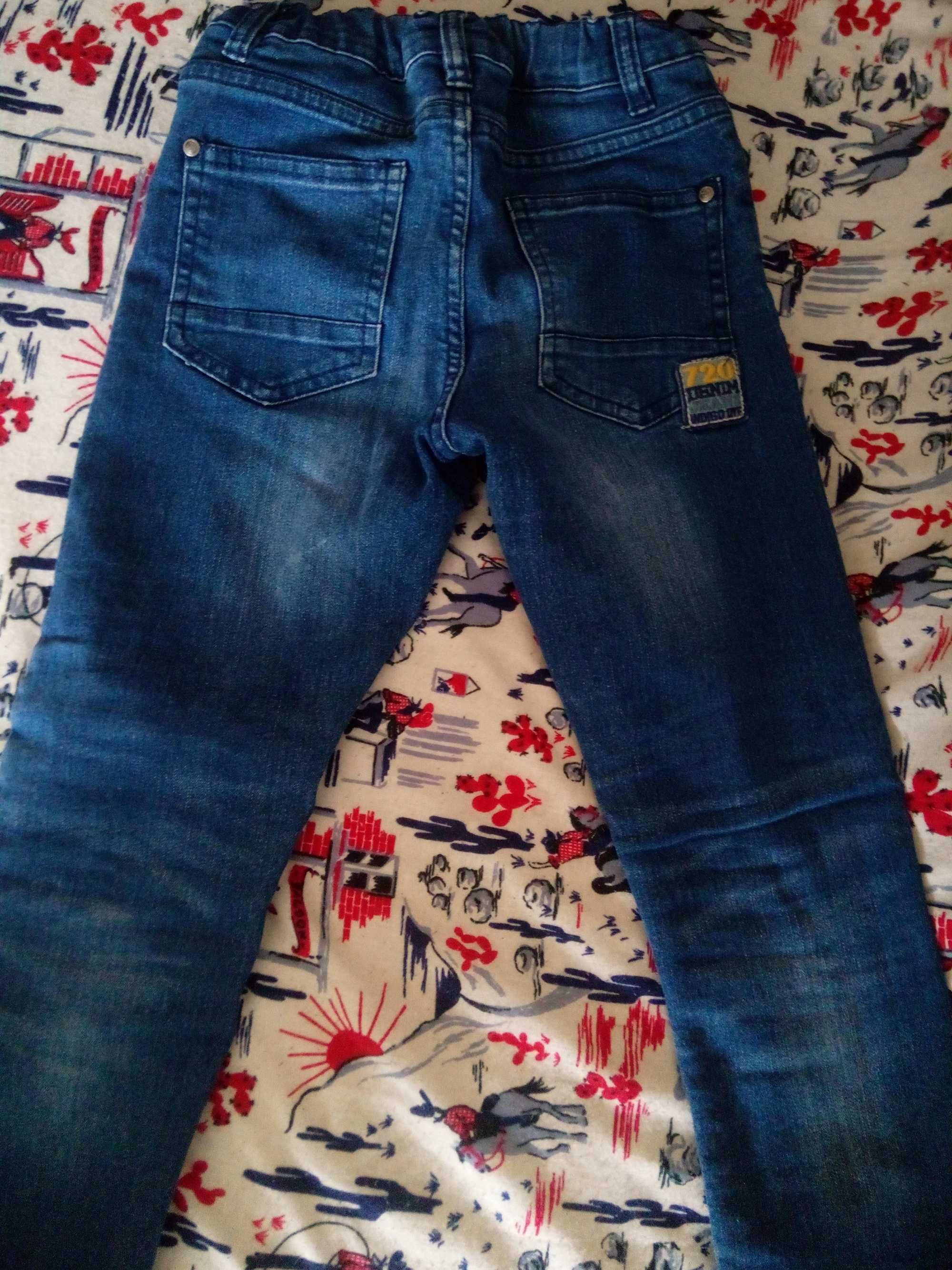 Spodnie 128 termiczne ocieplane termal jeans