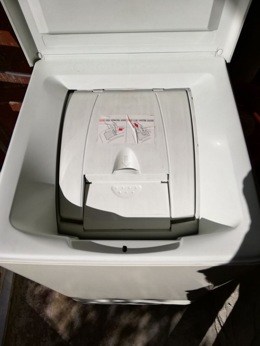 Máquina de secar roupa Brandt