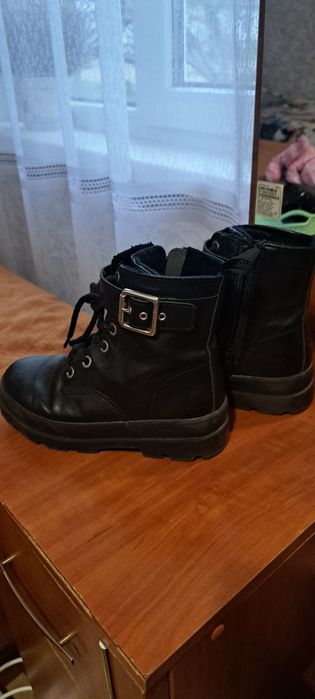 Ботіночки для дівчинки весна-осінь.