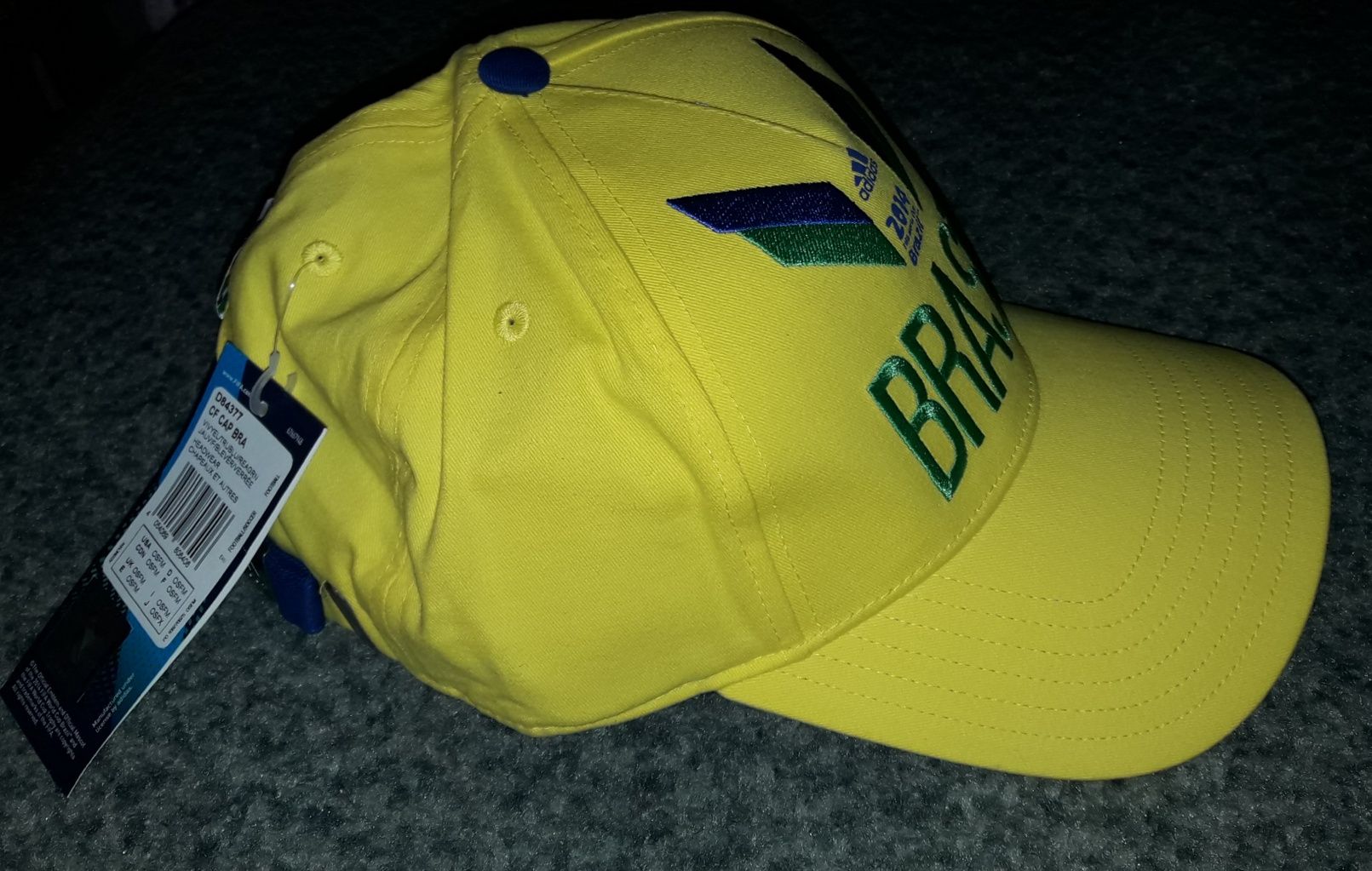 Adidas Brasil 2014 FIFA World Cup Оригинал!