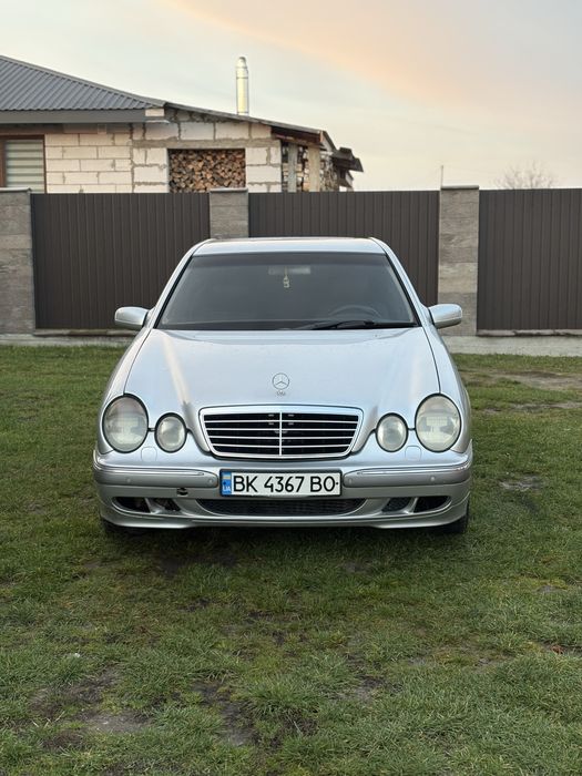 Продам Мерседес w210