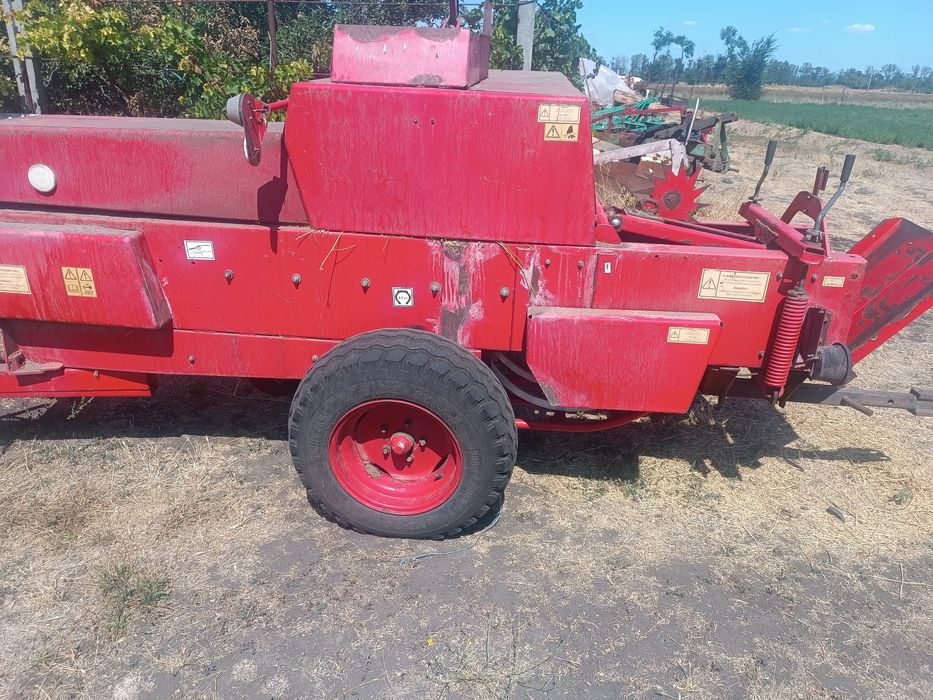 Продается прес подборщик