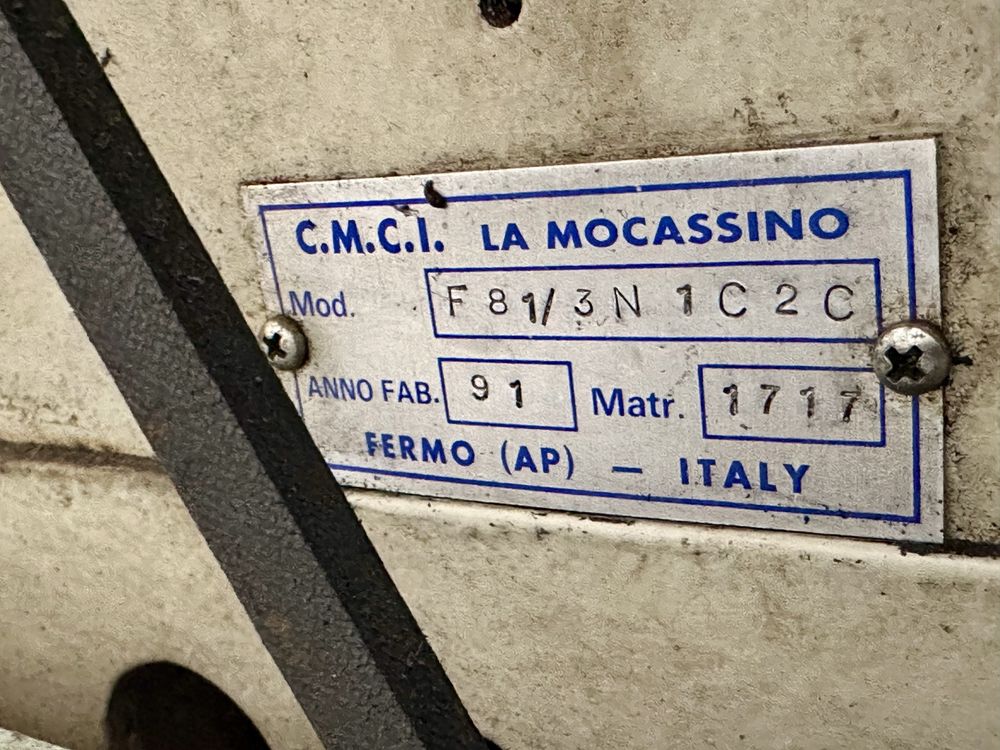 maszyna szwalnicza obuwnicza CMCI F81/3N