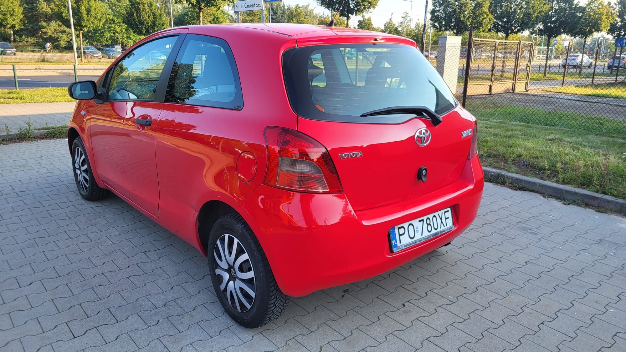 Toyota Yaris 1.0 klima salon polska
