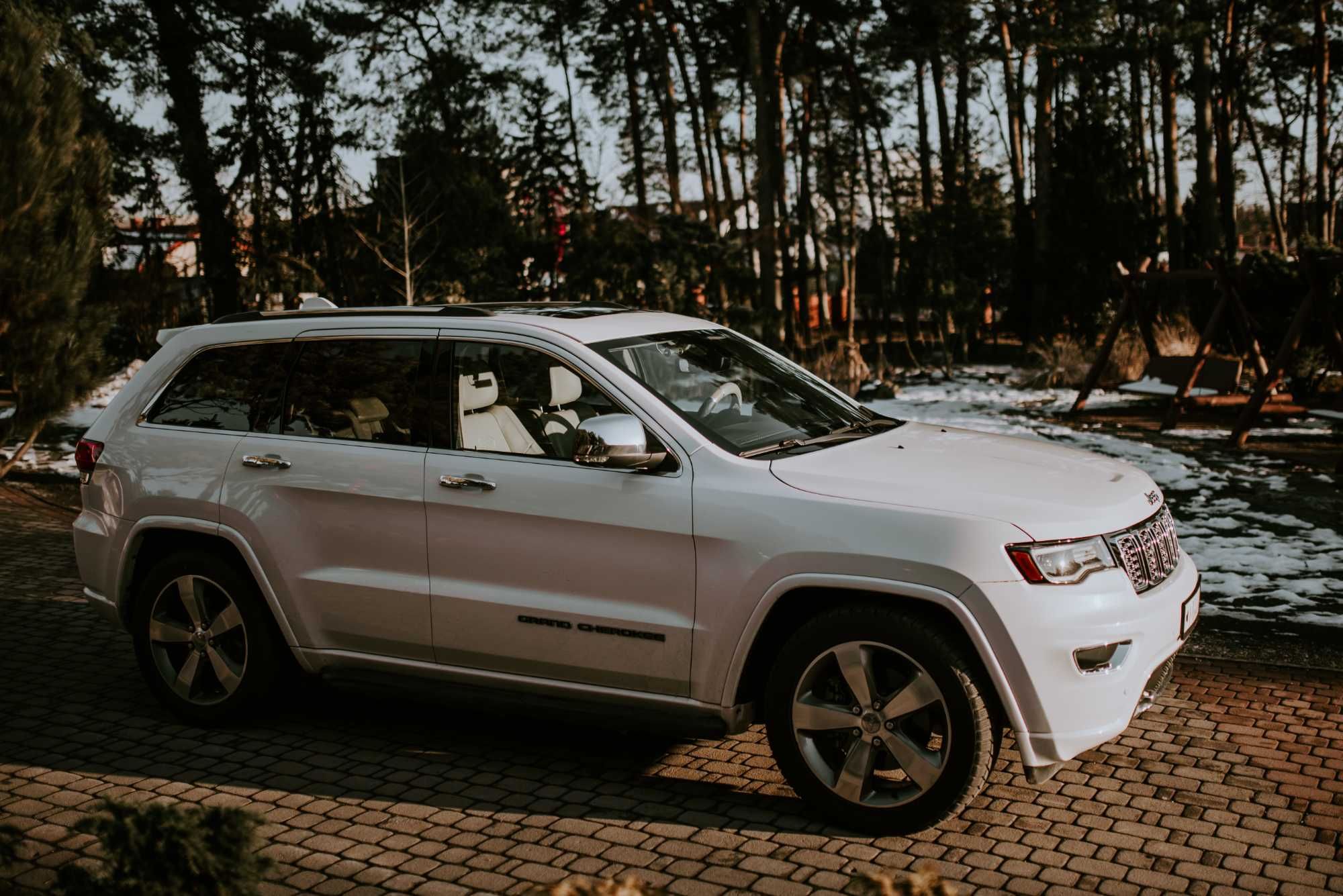 Samochód do Ślubu Jeep Grand Cherokee HEMI 5.7 American Horses Łódź