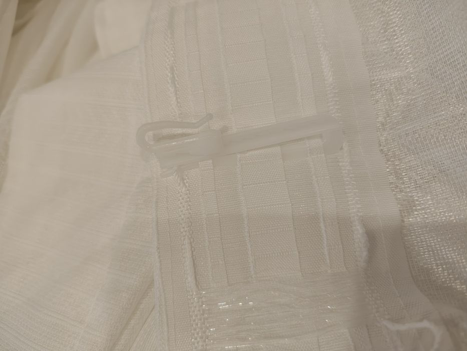 Dwie firany, z haczykami,panele,białe nowe(jodełka)