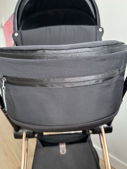 Коляска Cybex Priam 4.0 шасі Rose Gold