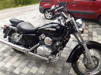 Honda Shadow VT125