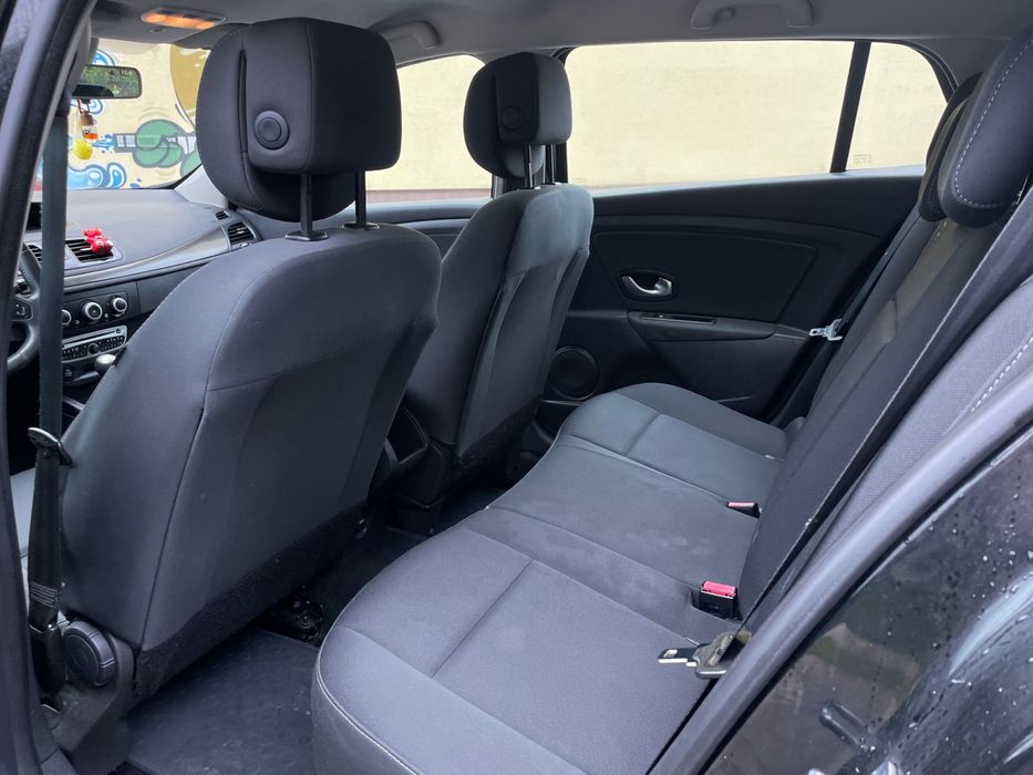 Renault Megane 1.5 DCi 2010r GrandTour Niski Przebieg