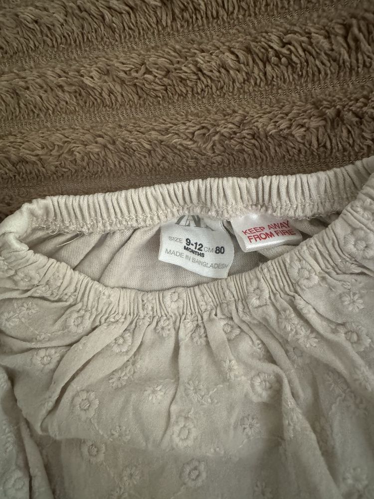 Блузка с обьемными рукавами Zara