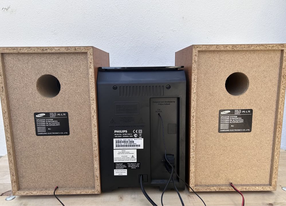 Aparelhagem philips + colunas samsung