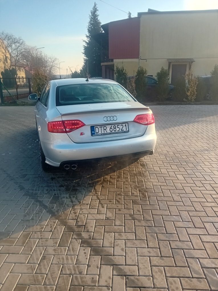 Audi A4 B8 S-Line Diesel 2.0