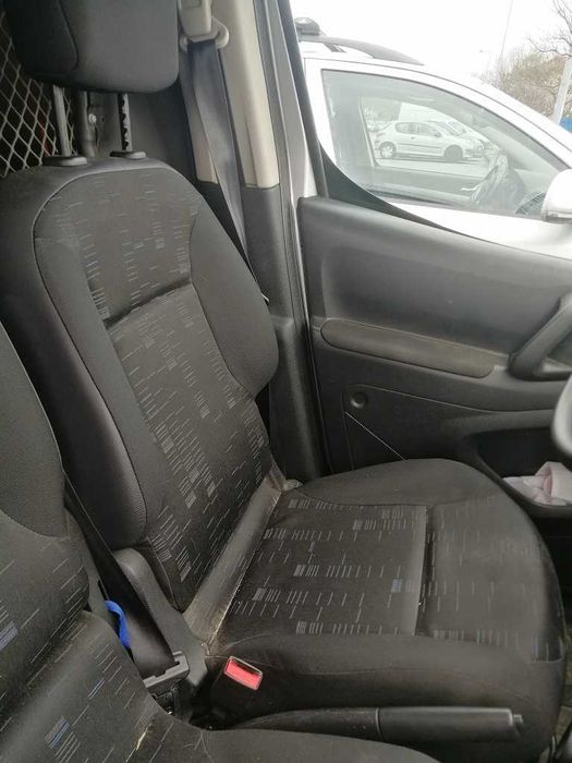 Citroen Berlingo comercial 1.6 / 90cv / IVA dedutível