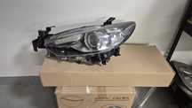 Lampa przednia LEWA MAZDA 6 GJ xenon skrętny