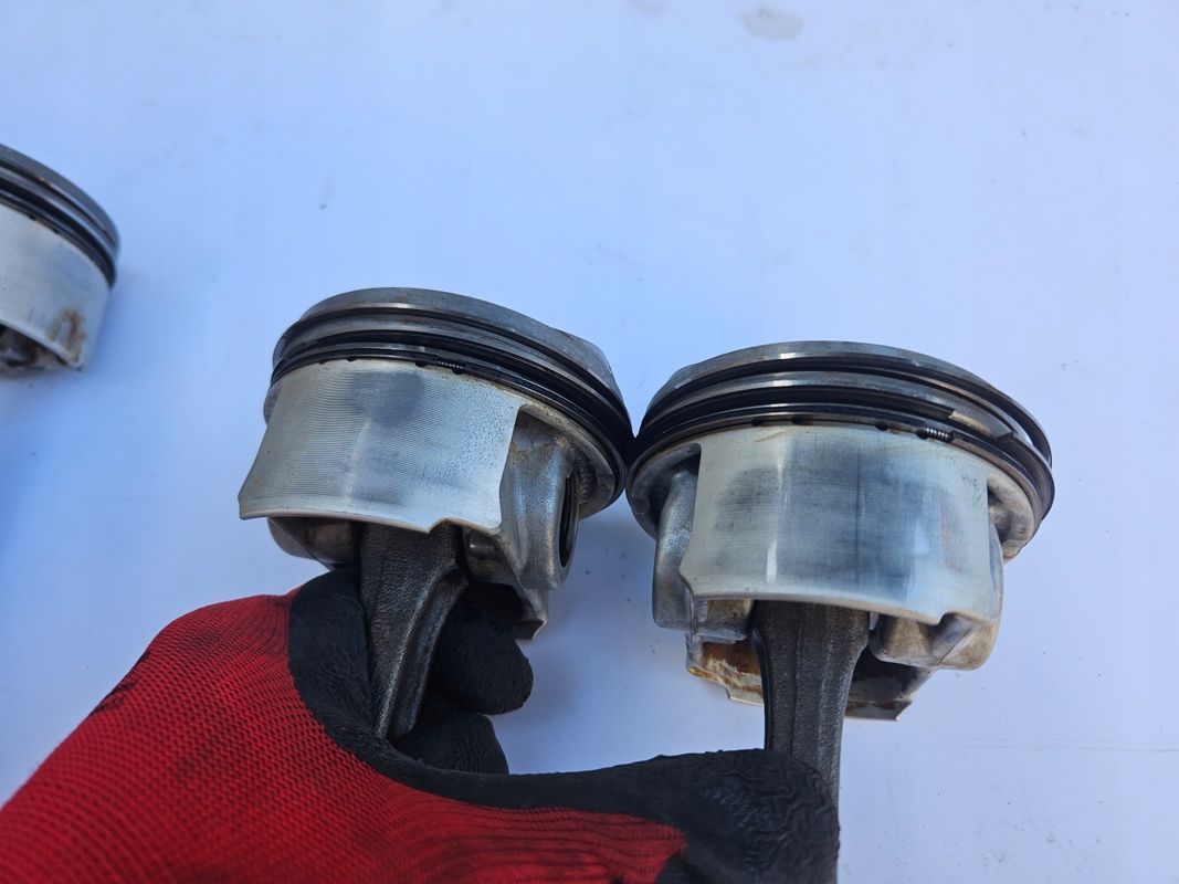 Tłoki Komplet Kompletne 3.0t 3.0tfsi 3.0 Tfsi Cgx Ctu Audi A6 C7/4g S4
