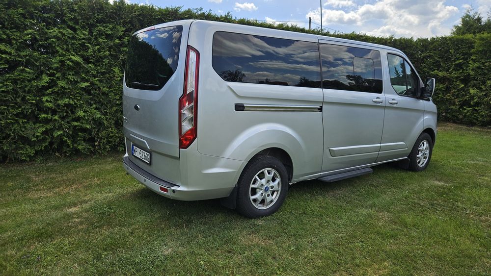 Ford Tourneo Custom bus 9 osobowy do wynajęcia