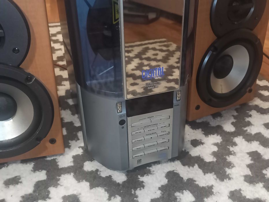 Колонки та музичний центр SAMSUNG (музыкальный центр)