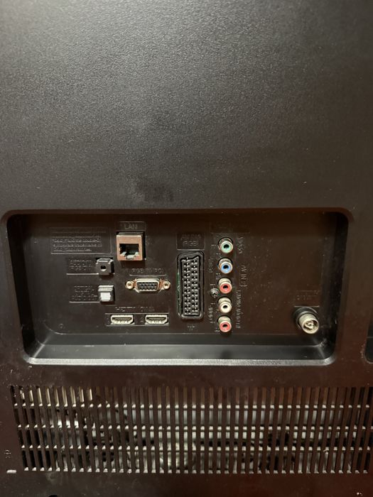 Телевізор LG42 LM34000