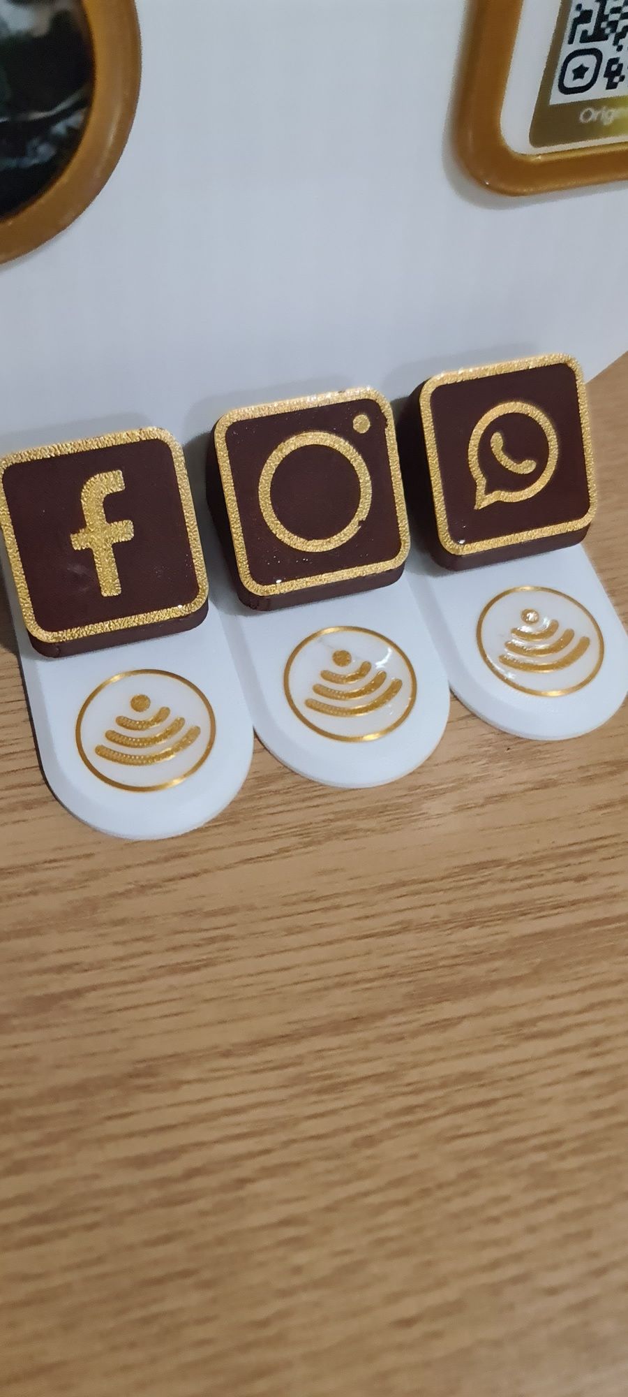 Placa personalizável de Redes Sociais