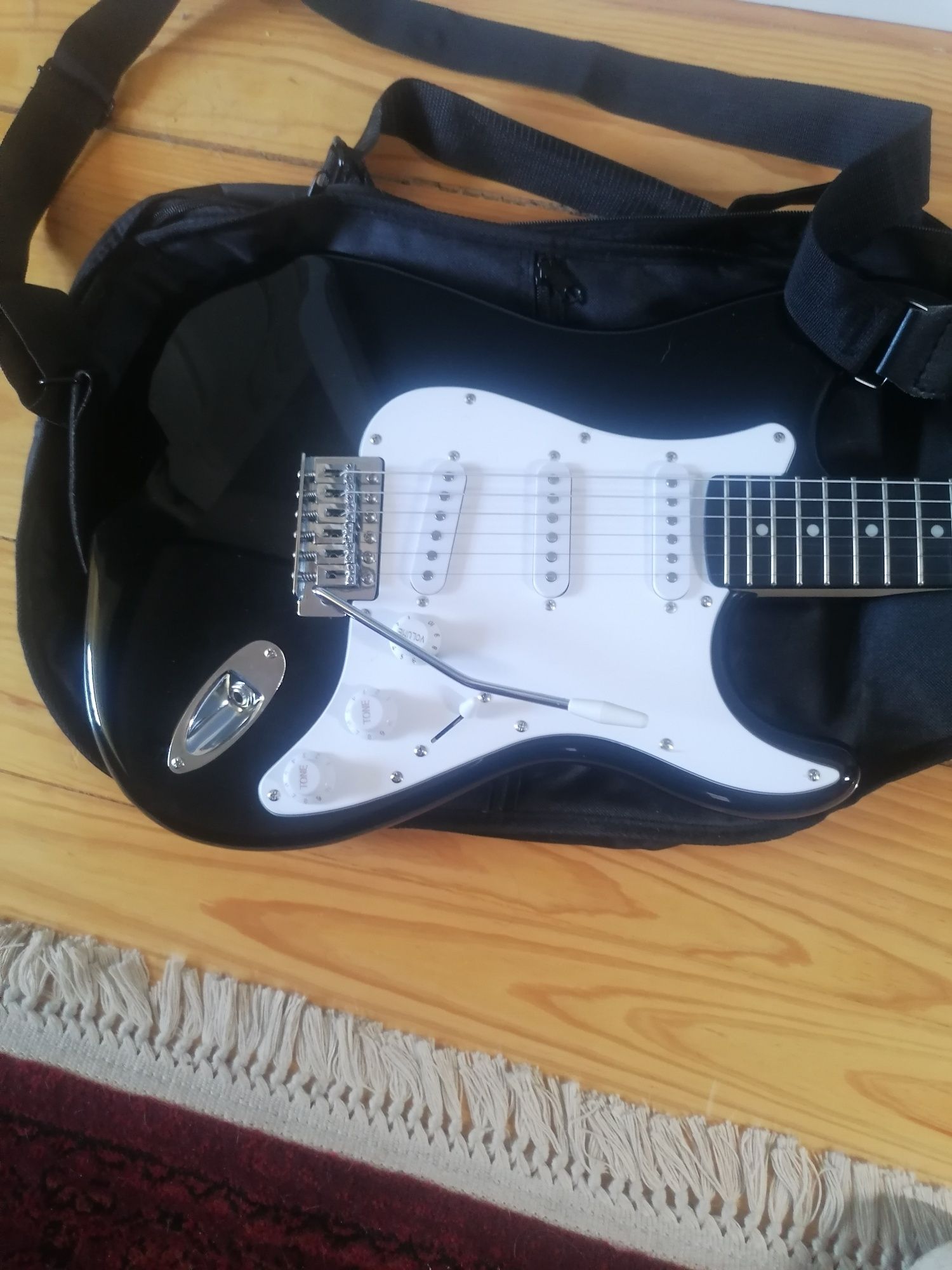 Guitarra elétrica