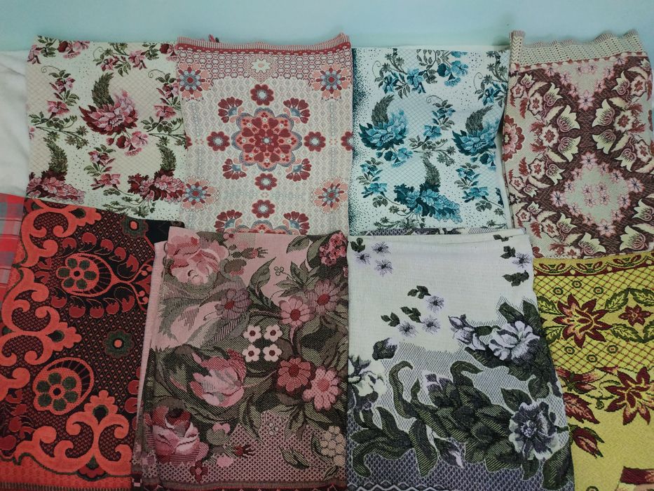 Покрывало по 200 грн бу