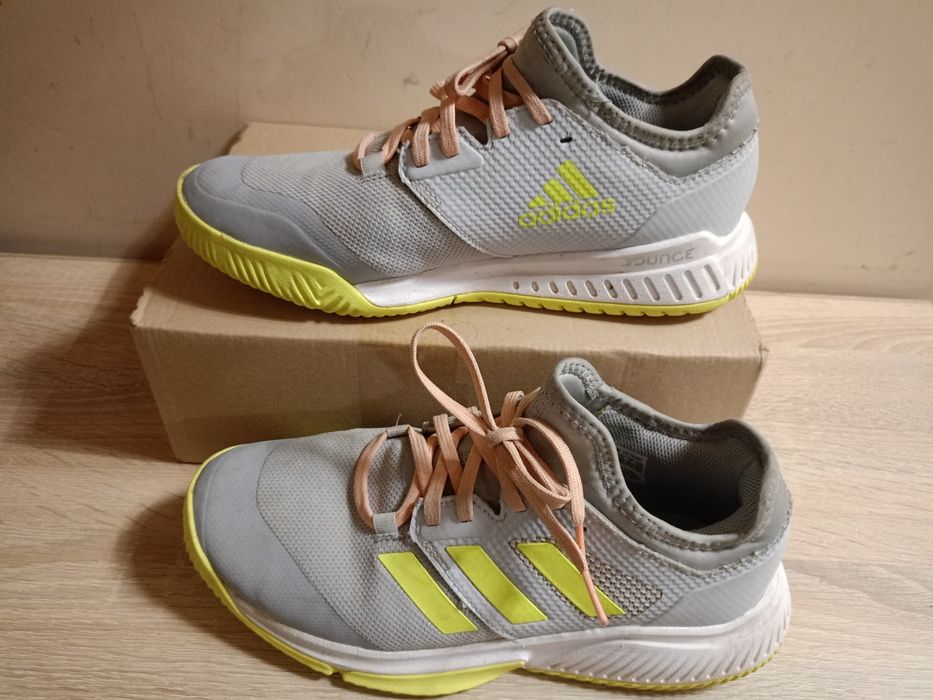 Buty sportowe adidas Court Team Bounce