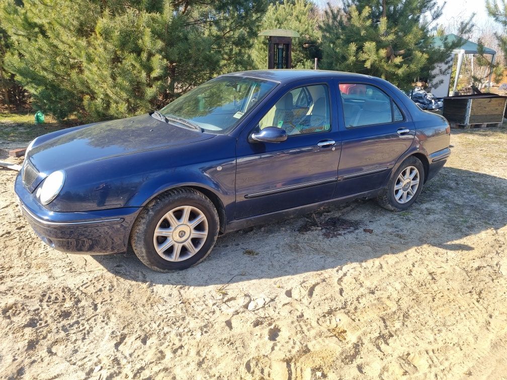 Lancia Lybra częsci