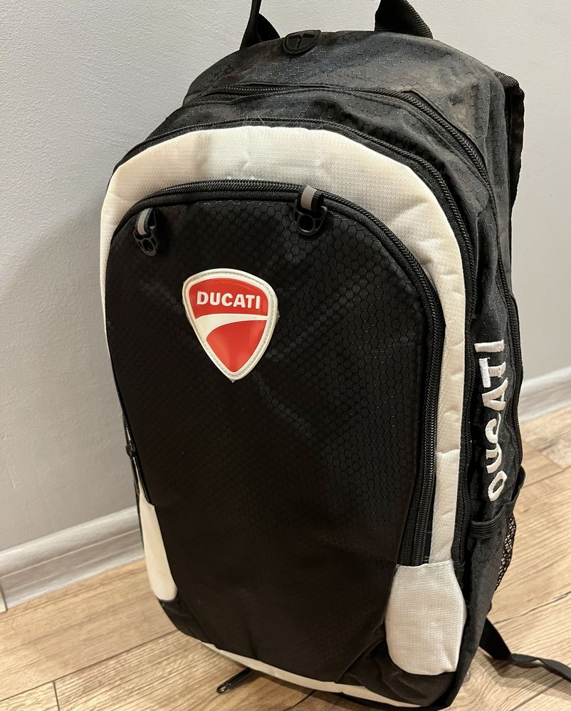 Рюкзак , мото рюкзак , ранець , Ducati