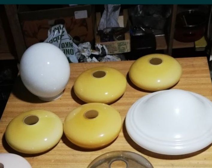 K3 szklane klosze berety ART DECO żółte, miodowe, podwójne szkło