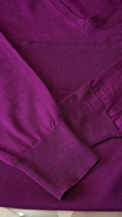 базовый  шерстяной джемпер от Uniqlo