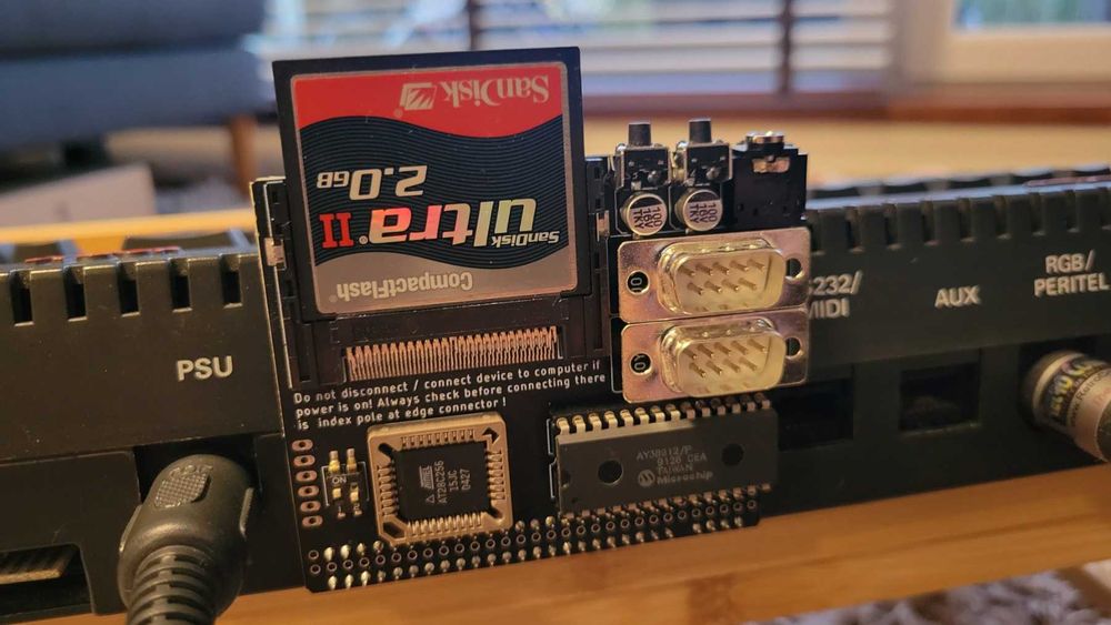 ZX Spectrum DivIDE_AY + CF Card 2GB