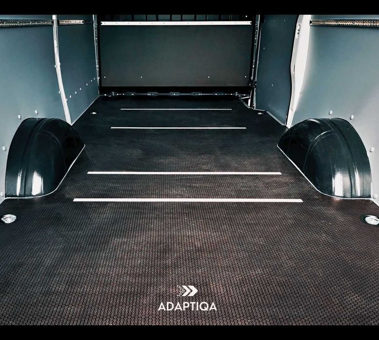 Podłoga antypoślizgowa Primastar L1 / siatka / brąz / 9 mm