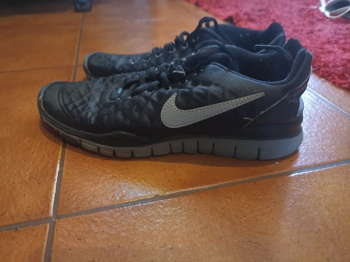 Sapatilhas Nike N:39