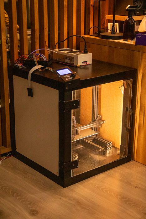 Creality Ender 3 - 16 bit, Direct Drive, V8 HotEnd, Komora
