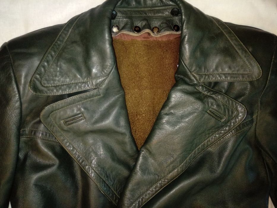 płaszcz skórzany wojskowy niemiecki na podpince oficerski