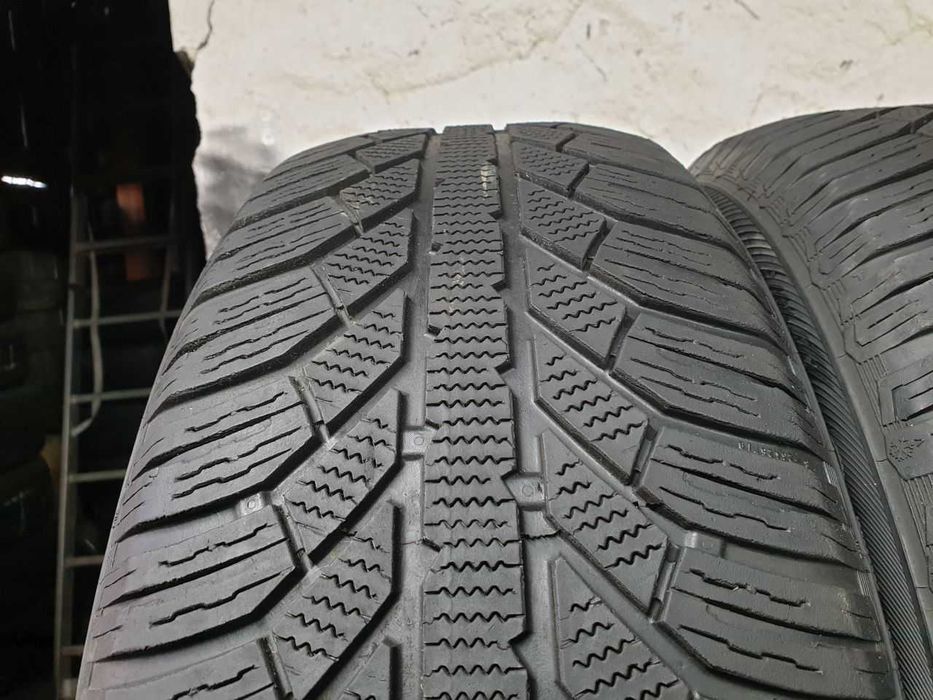 Dwie Opony zimowe 235/65R17 5,6mm Semperit Master-Grip 2 2018r